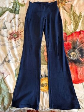 Lululemon cropped flare pants